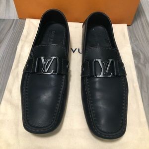 Louis Vuitton Loafers size 10